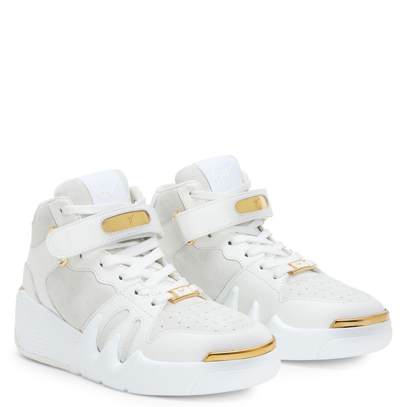 Giuseppe Zanotti Talon outlook