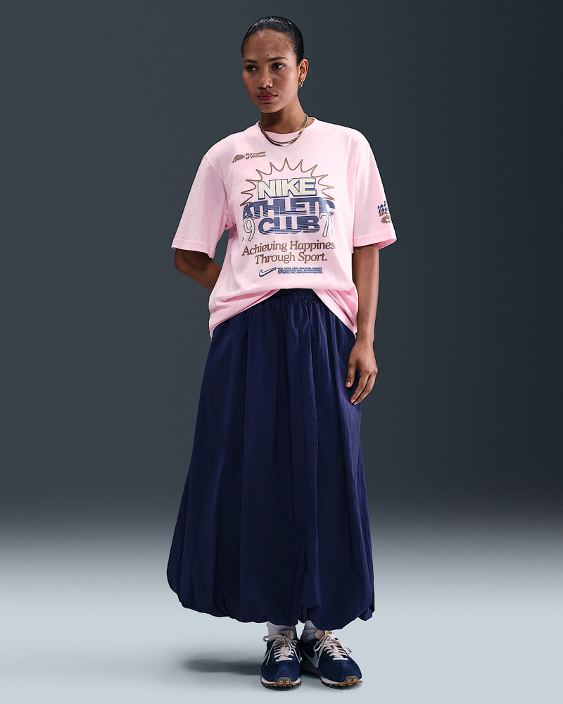 Nike Sportswear Essentials Women's Loose T-Shirt 4