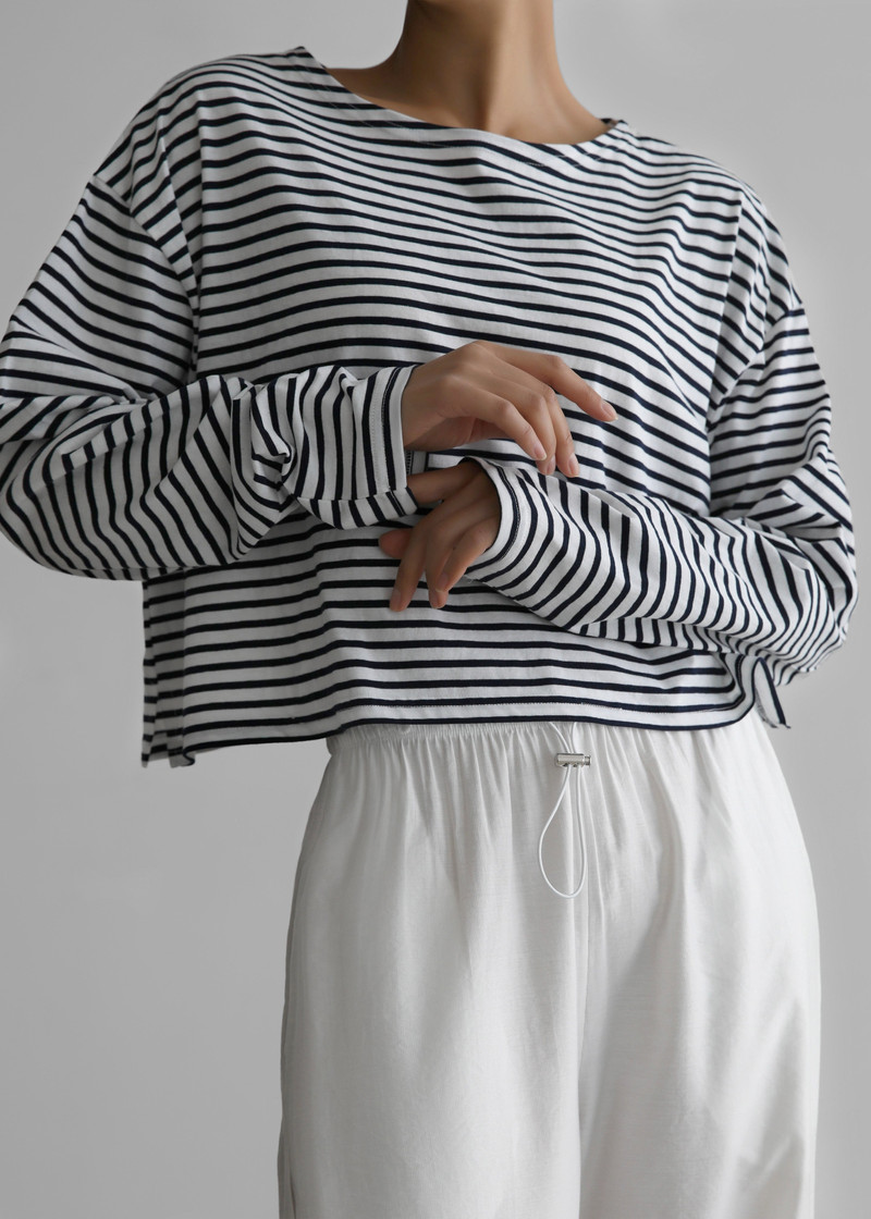 Neha Cropped Top - Navy Stripe 4