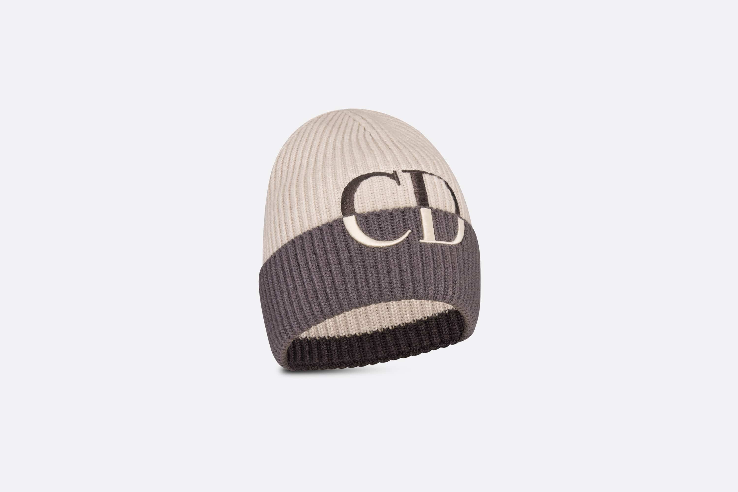 Beanie with CD Signature - 4