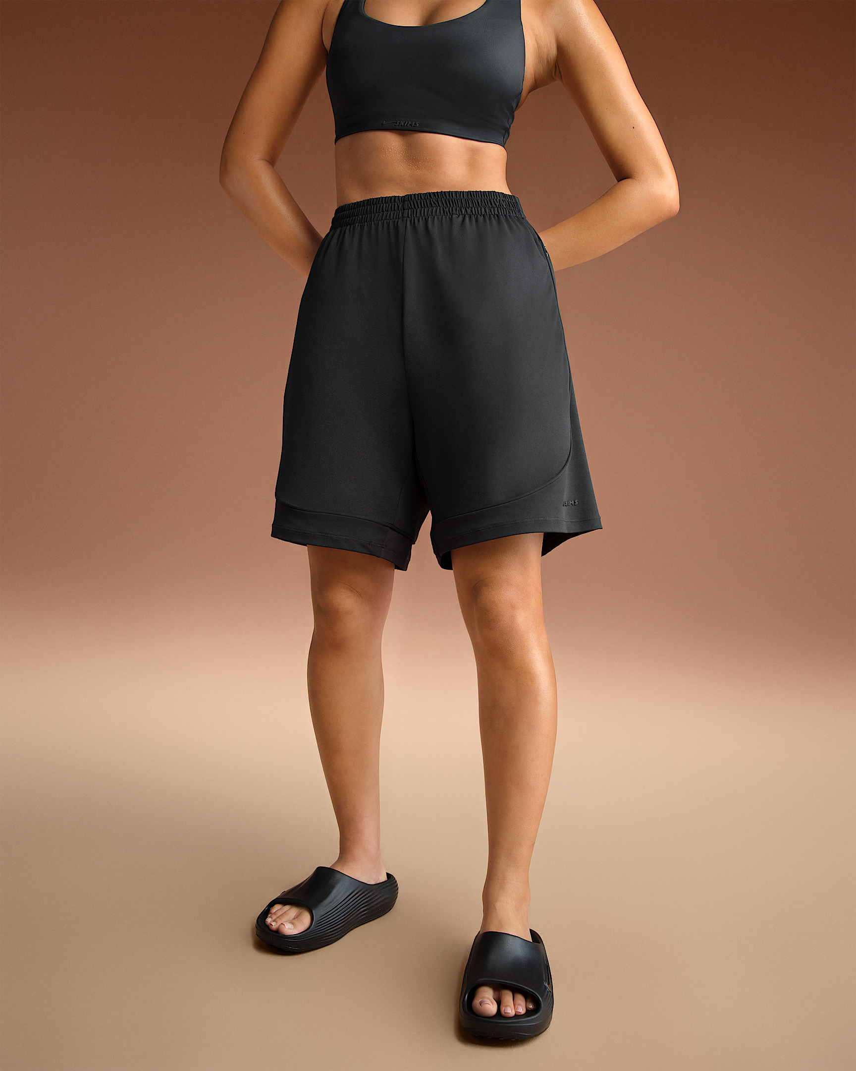 NikeSKIMS Airy Women's Relaxed Shorts - 2