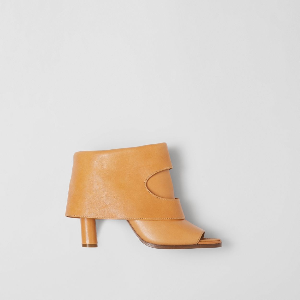 Porthole Detail Leather Peep-toe Boots - 2
