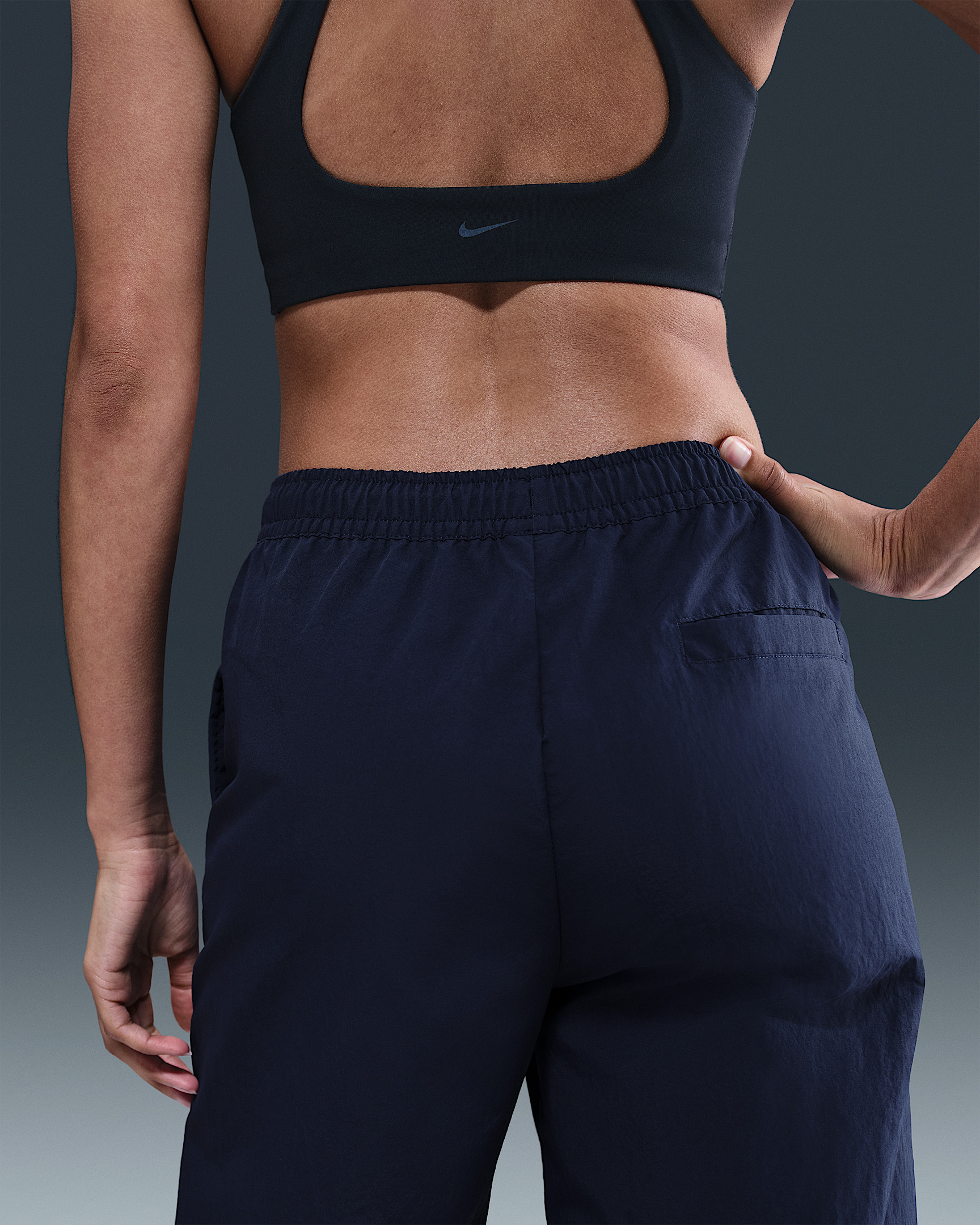 Nike Sportswear Everything Wovens Women's Mid-Rise Open-Hem Pants - 3