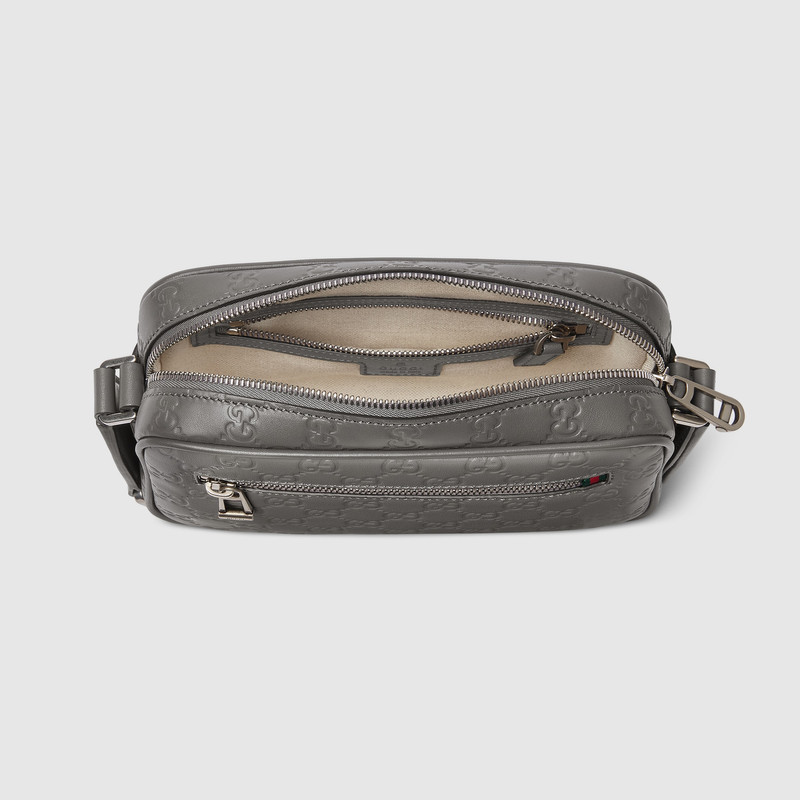 GG Emblem small crossbody bag 6