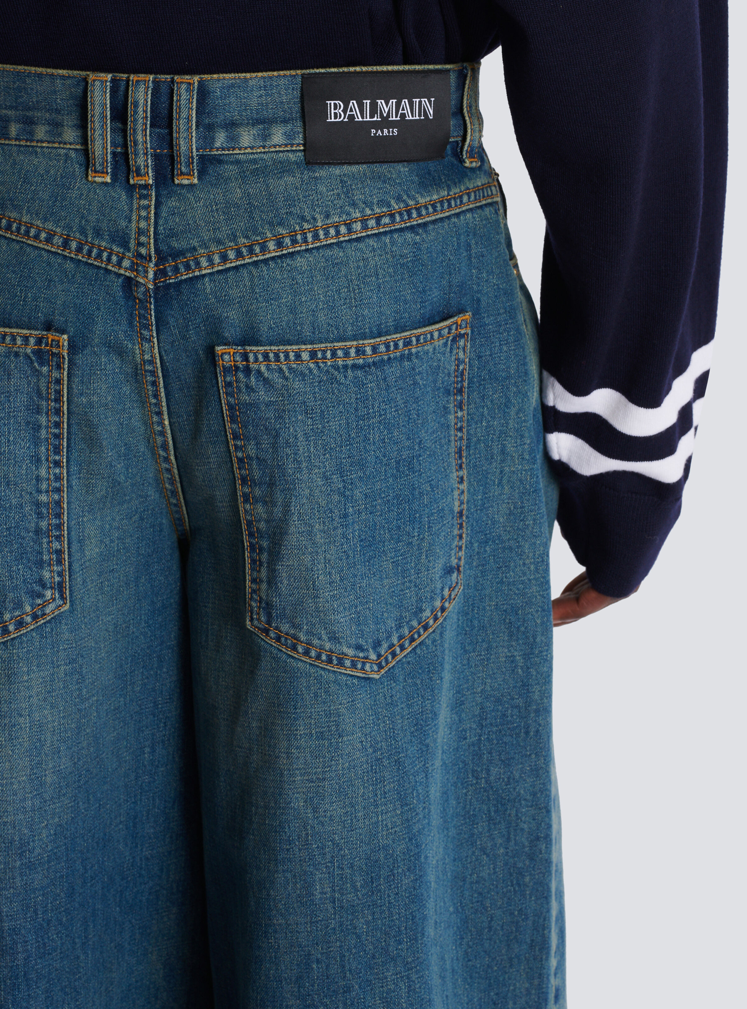 Wide-leg faded denim jeans - 8