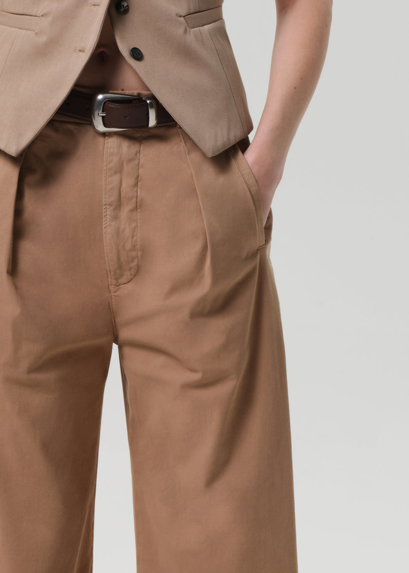 Cara Cropped Pleated Trouser In Nano 7