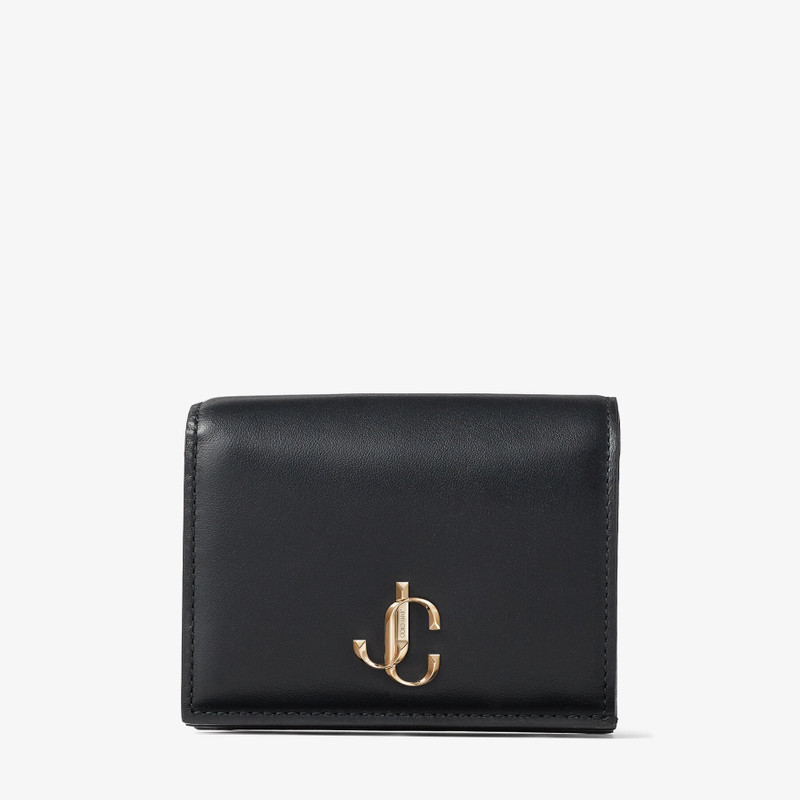 Hanne
Black Smooth Calf Leather Wallet with JC Emblem 1