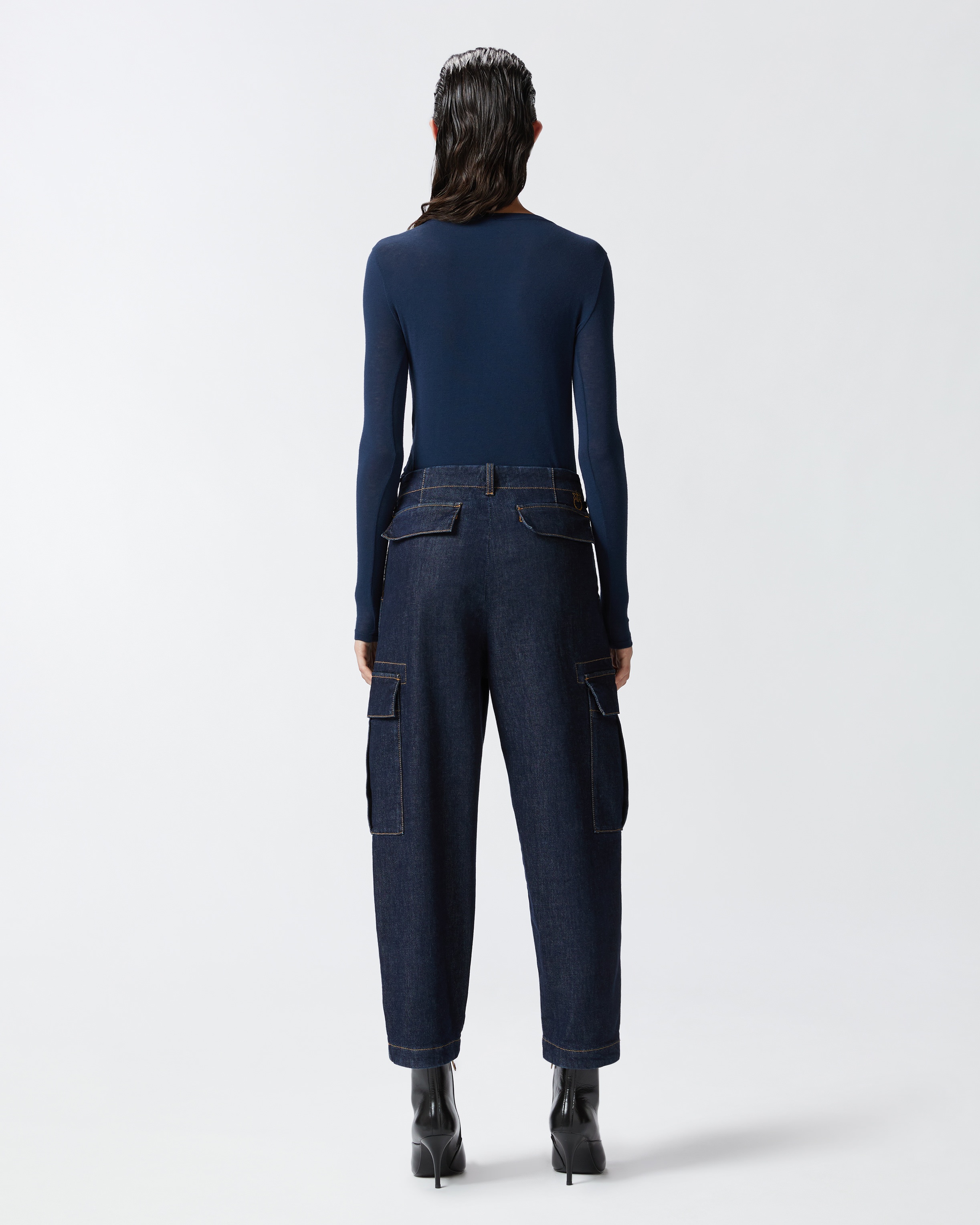 DARK BLUE CARGO JEANS WITH MAXI POCKETS - 4