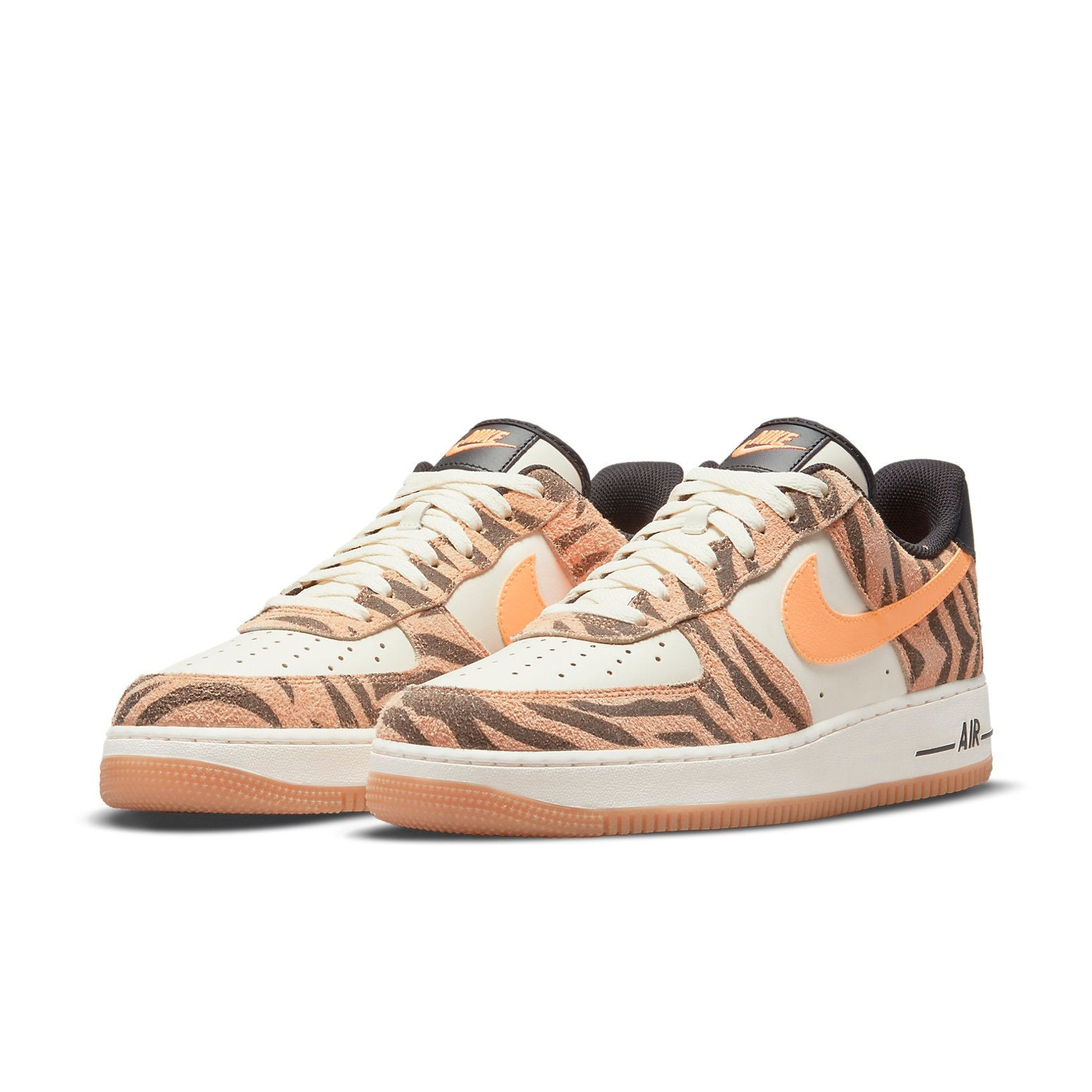 Nike Air Force 1 Low Premium 'Daktari Stripes' DJ6192-100 - 3