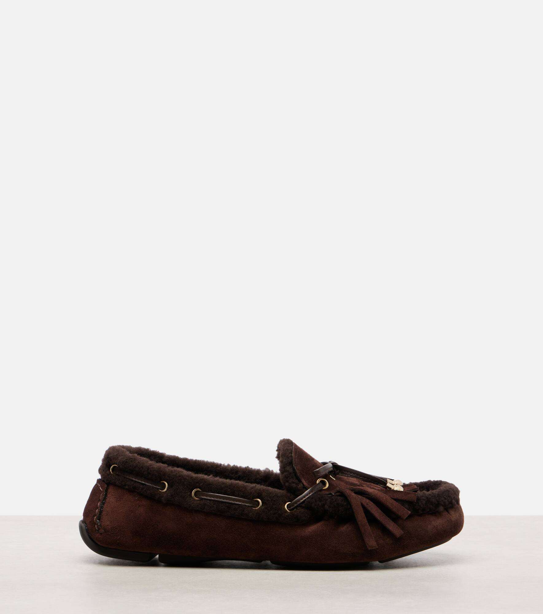 Manon shearling-trimmed suede boat shoes - 4