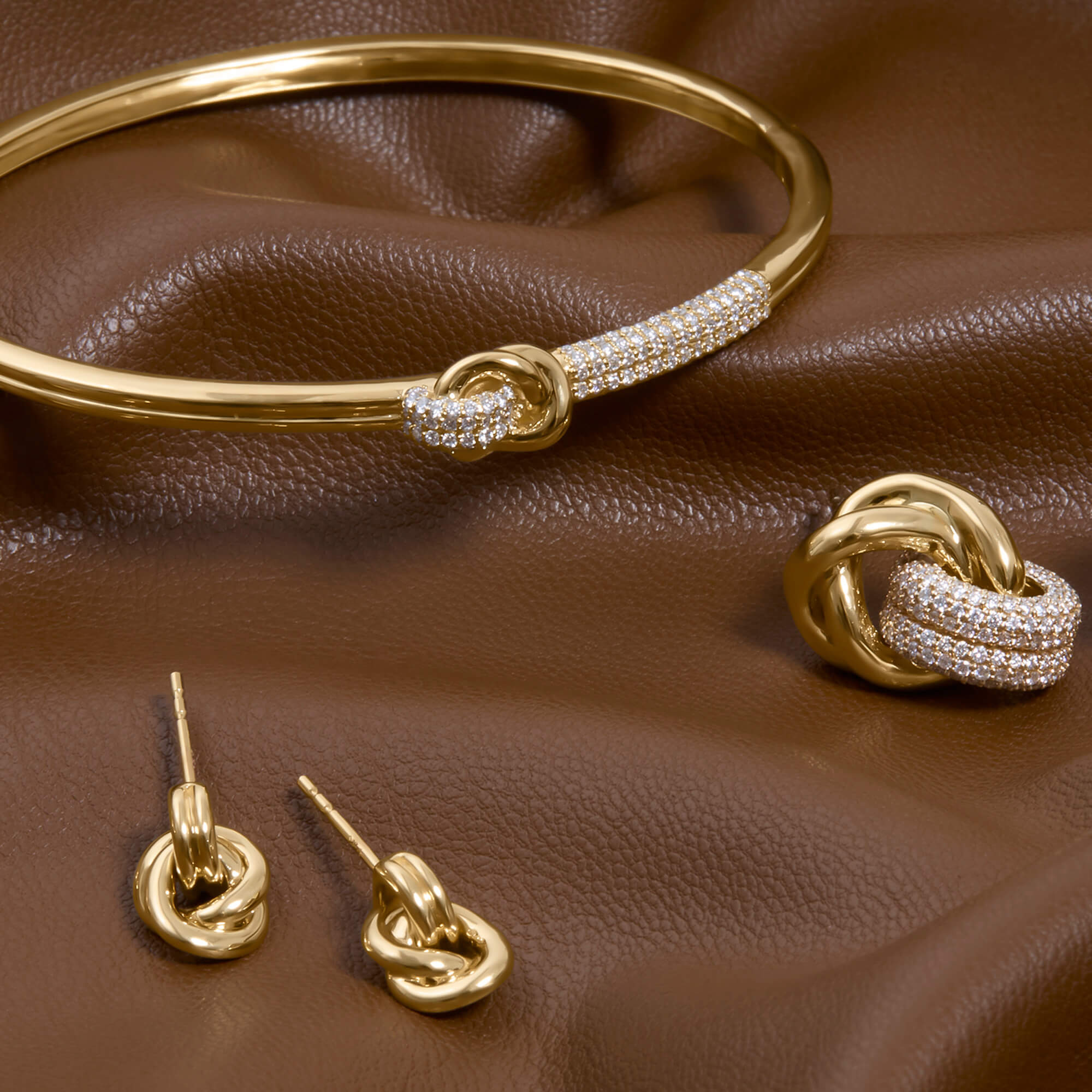 Damond Forme Knot Bangle - 6