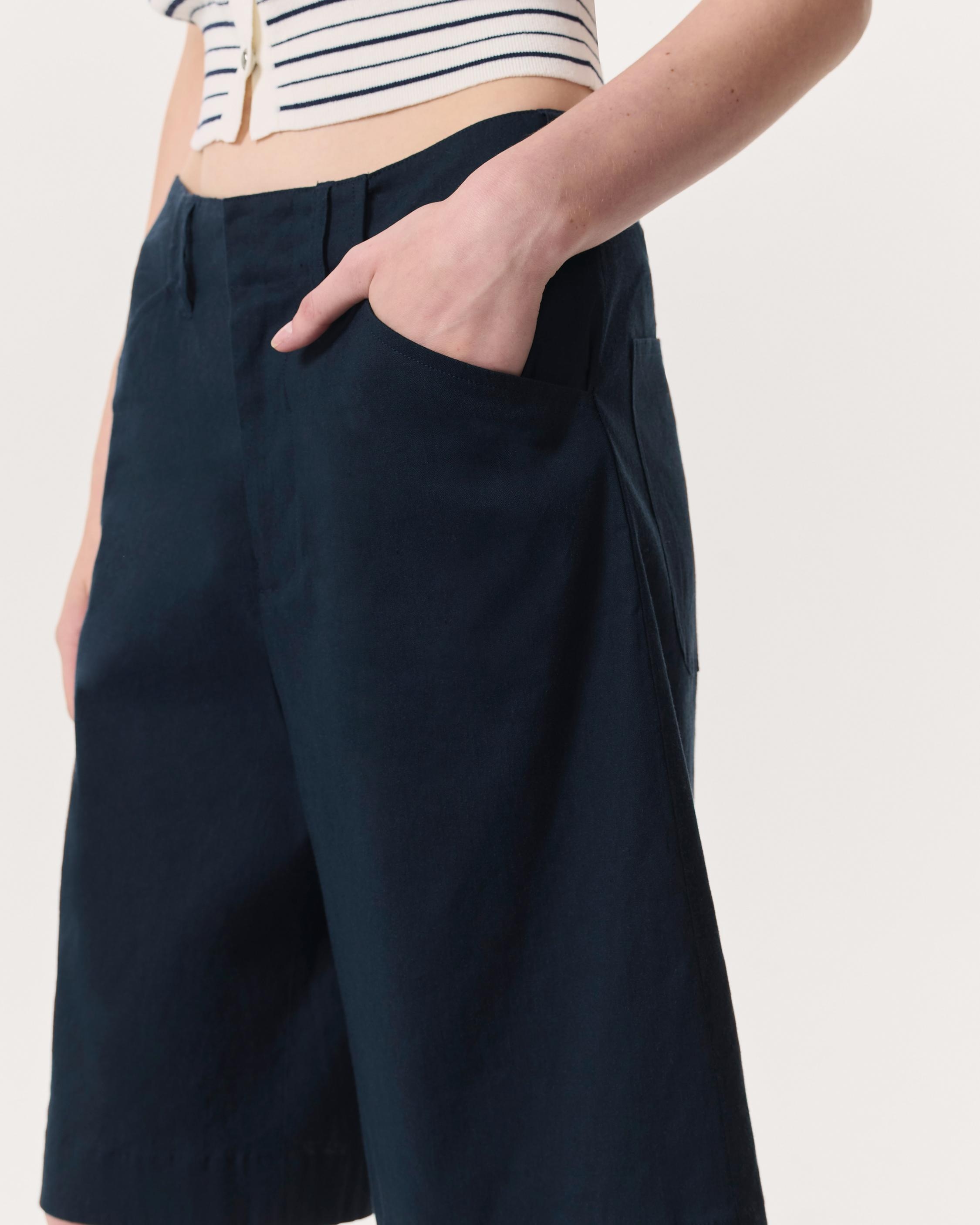 Banks Linen Shorts - 6