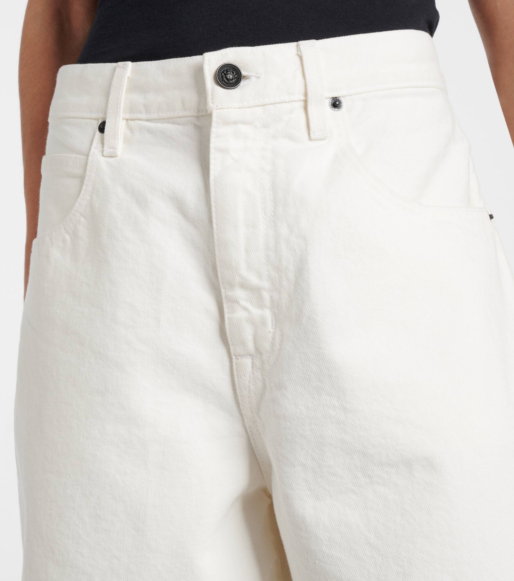 Square denim shorts - 4