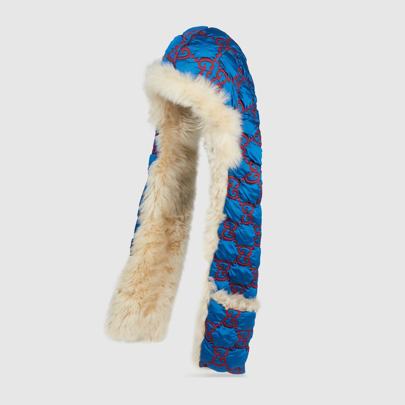 Nylon hooded scarf with pockets 1