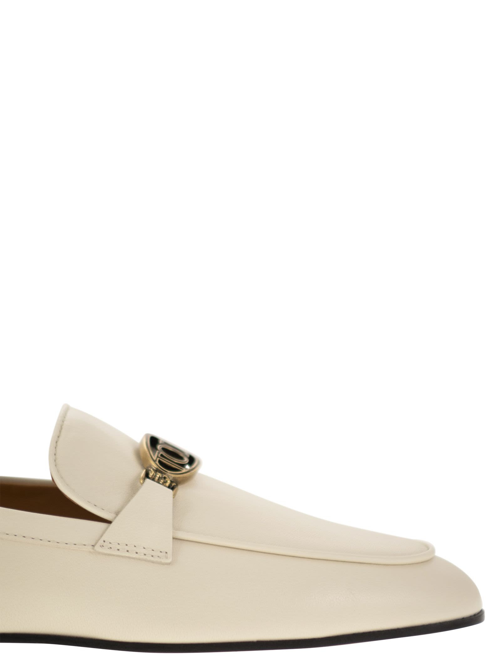 Tod's Women Leather Loafer With Accessory - 6