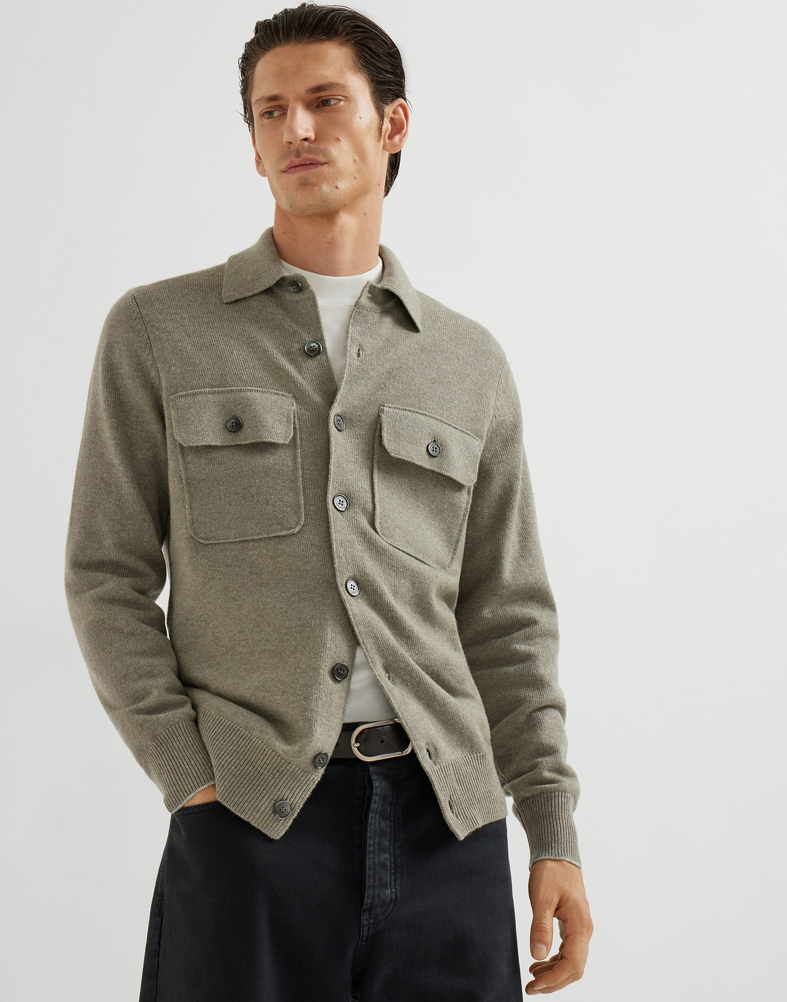 Cashmere shirt-style cardigan with chest pockets - 1