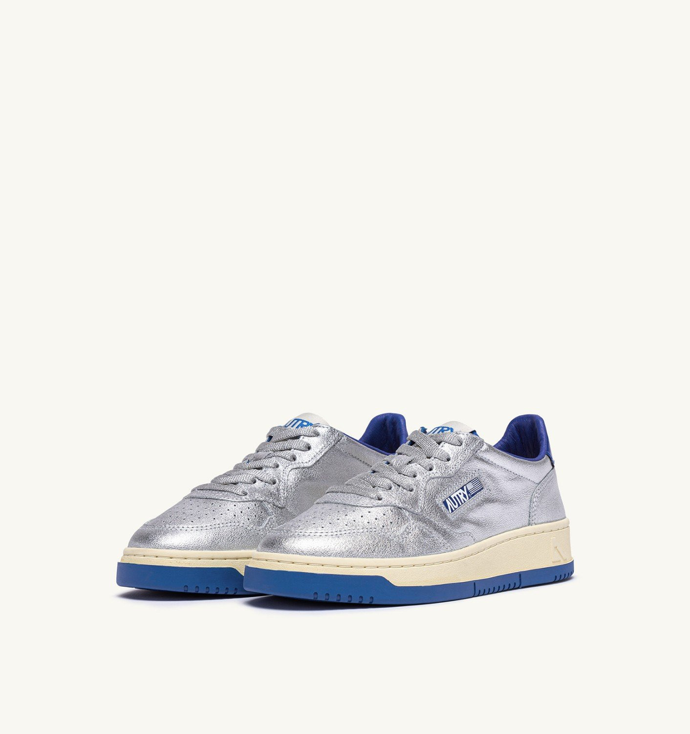 MEDALIST LOW SNEAKERS IN SILVER AND BLUE METALIZED LEATHER - 2
