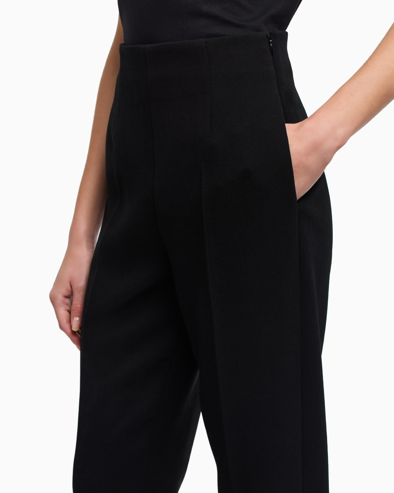 BARK-EFFECT FLUID CRÊPE TROUSERS - 5
