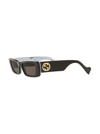 GUCCI logo-plaque rectangular-frame sunglasses outlook