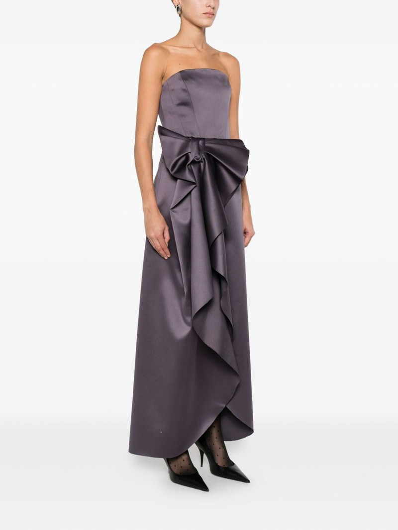 Bow gown 3