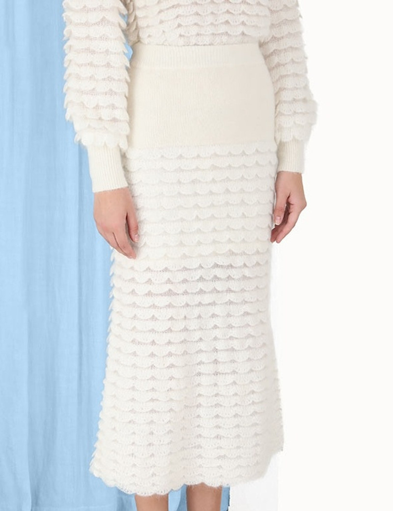 LUMINOSITY SCALLOP SWEATER 5