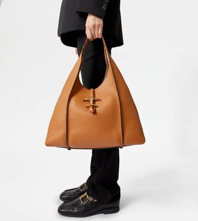 Tod's T TIMELESS HOBO BAG IN LEATHER MEDIUM - BROWN outlook