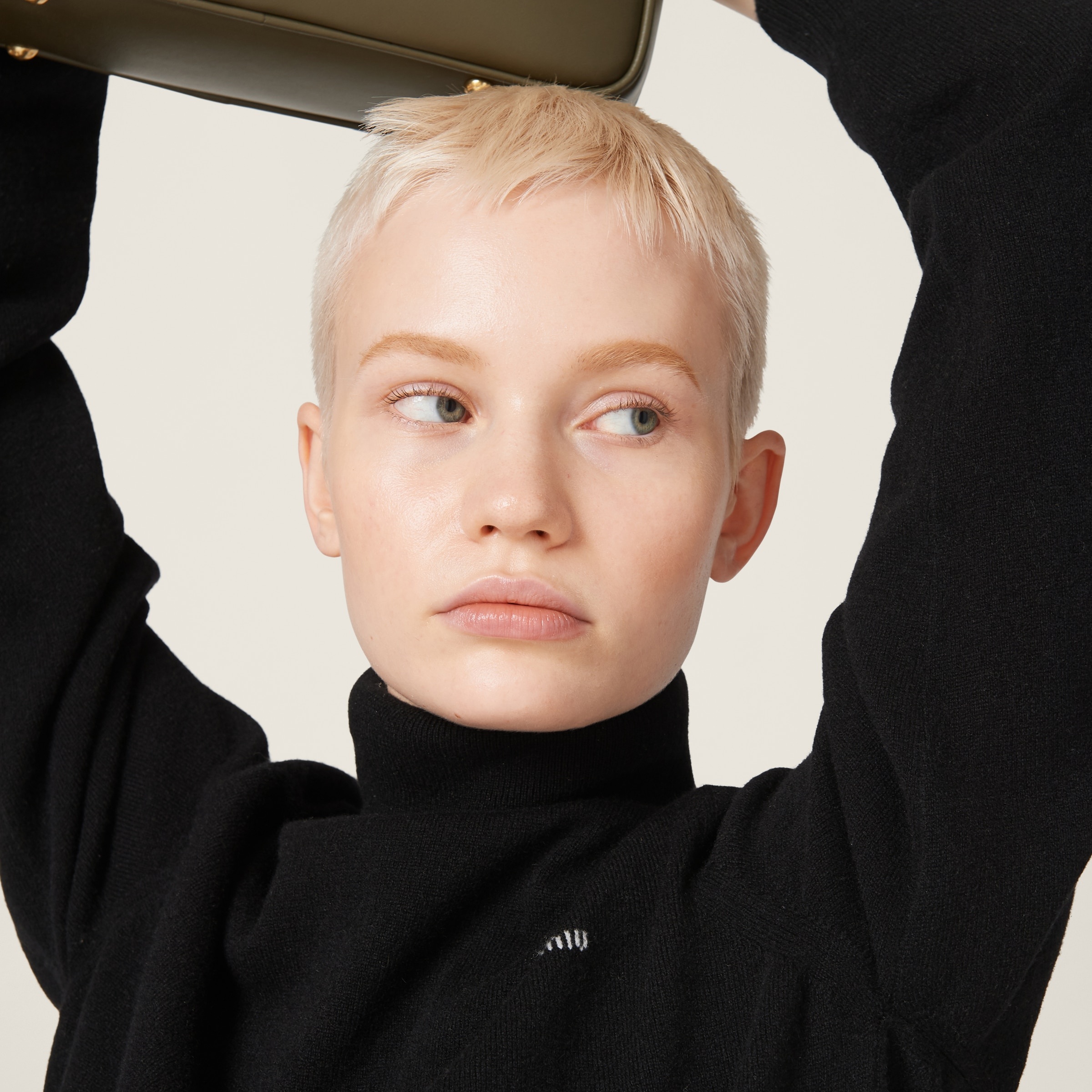 Cashmere turtleneck sweater - 5
