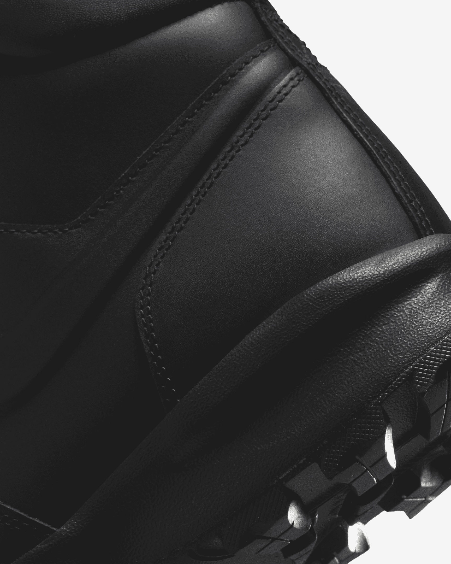 Nike Men's Manoa Leather Boots - 8