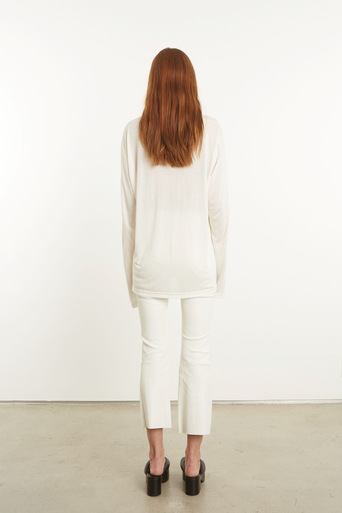 WHITE LONG SLEEVE OVERSIZED TEE - 4