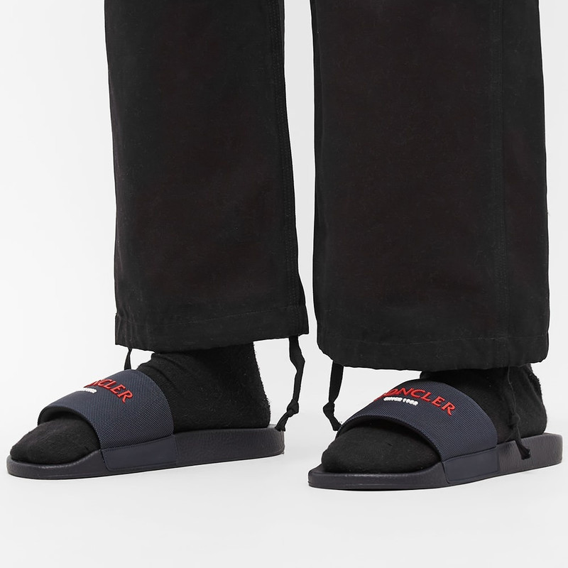 Moncler Moncler Basile Logo Print Pool Slide outlook