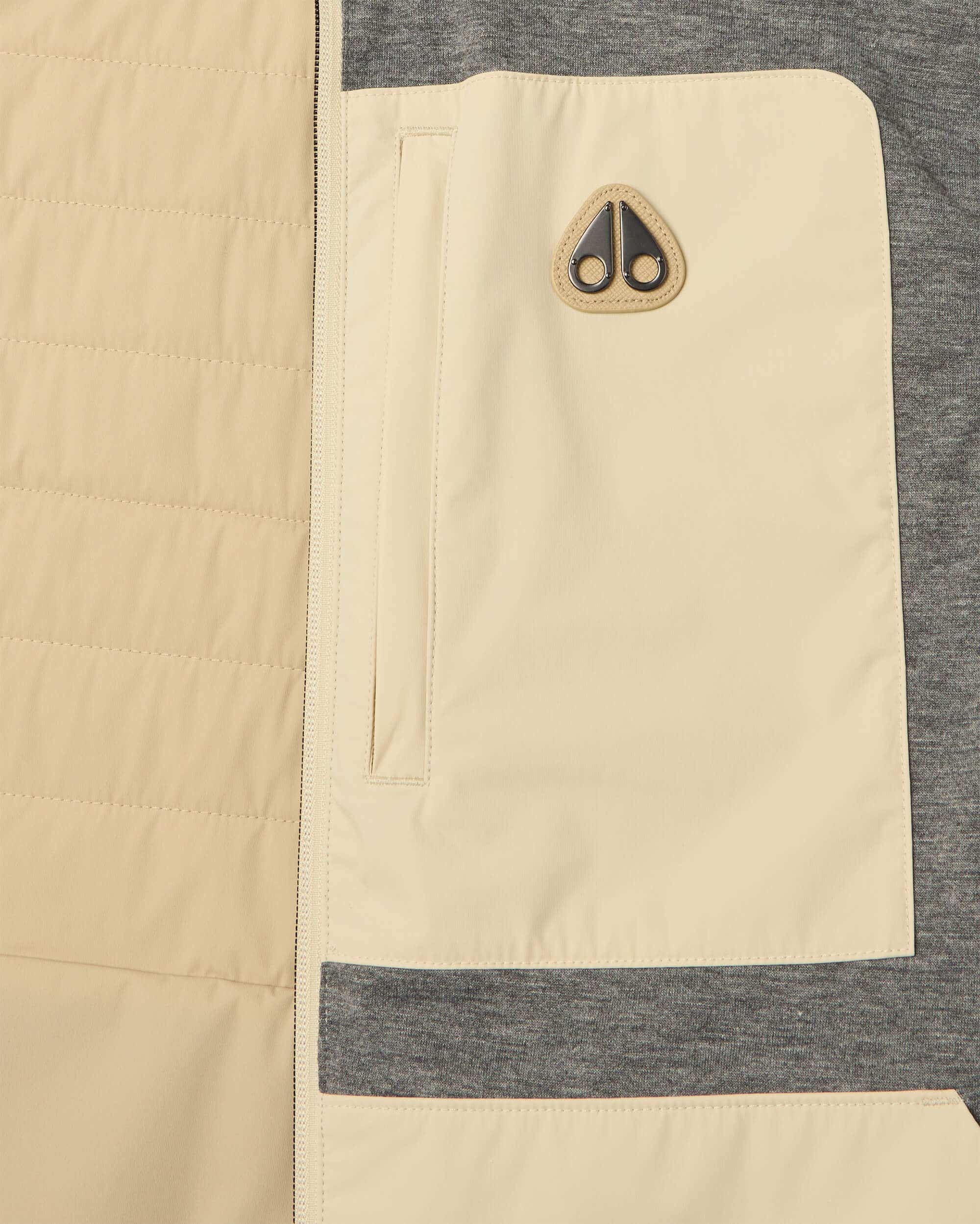 DOMINION PACKABLE VEST - 12