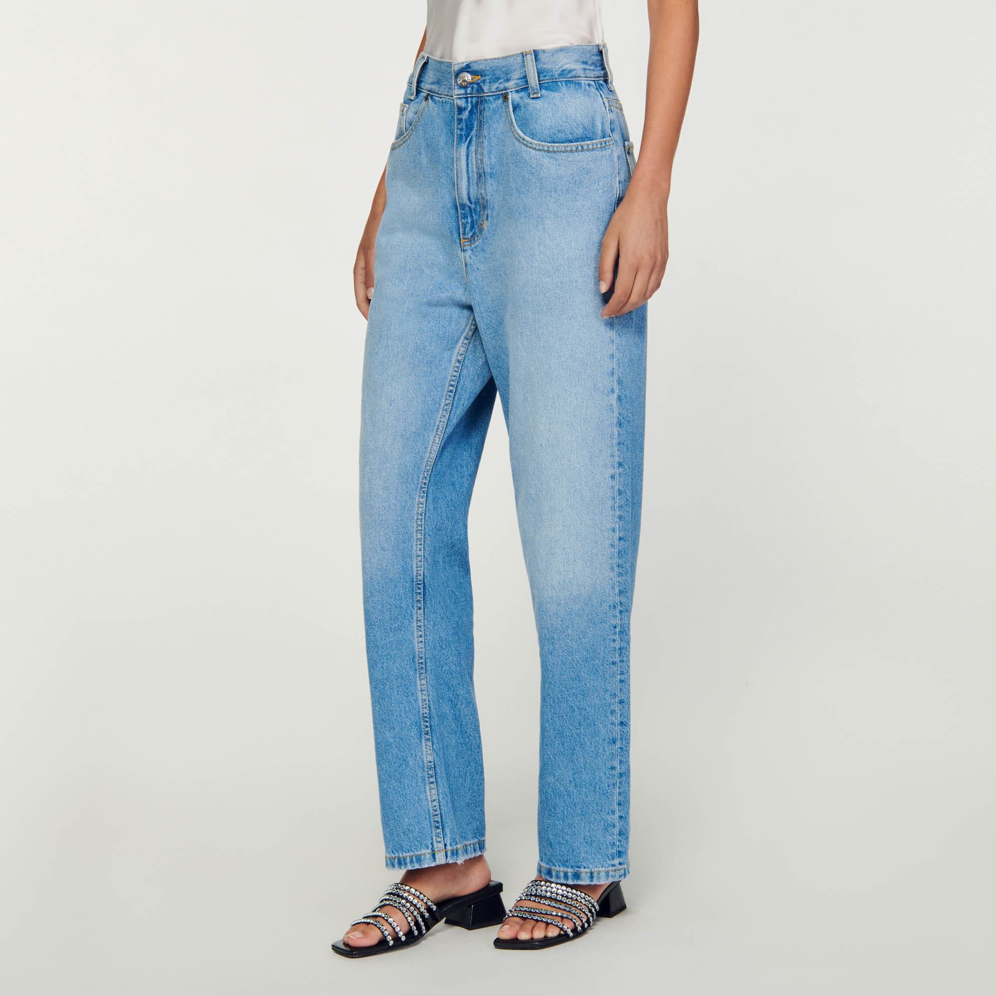 LOW-RISE STRAIGHT-LEG JEANS - 5