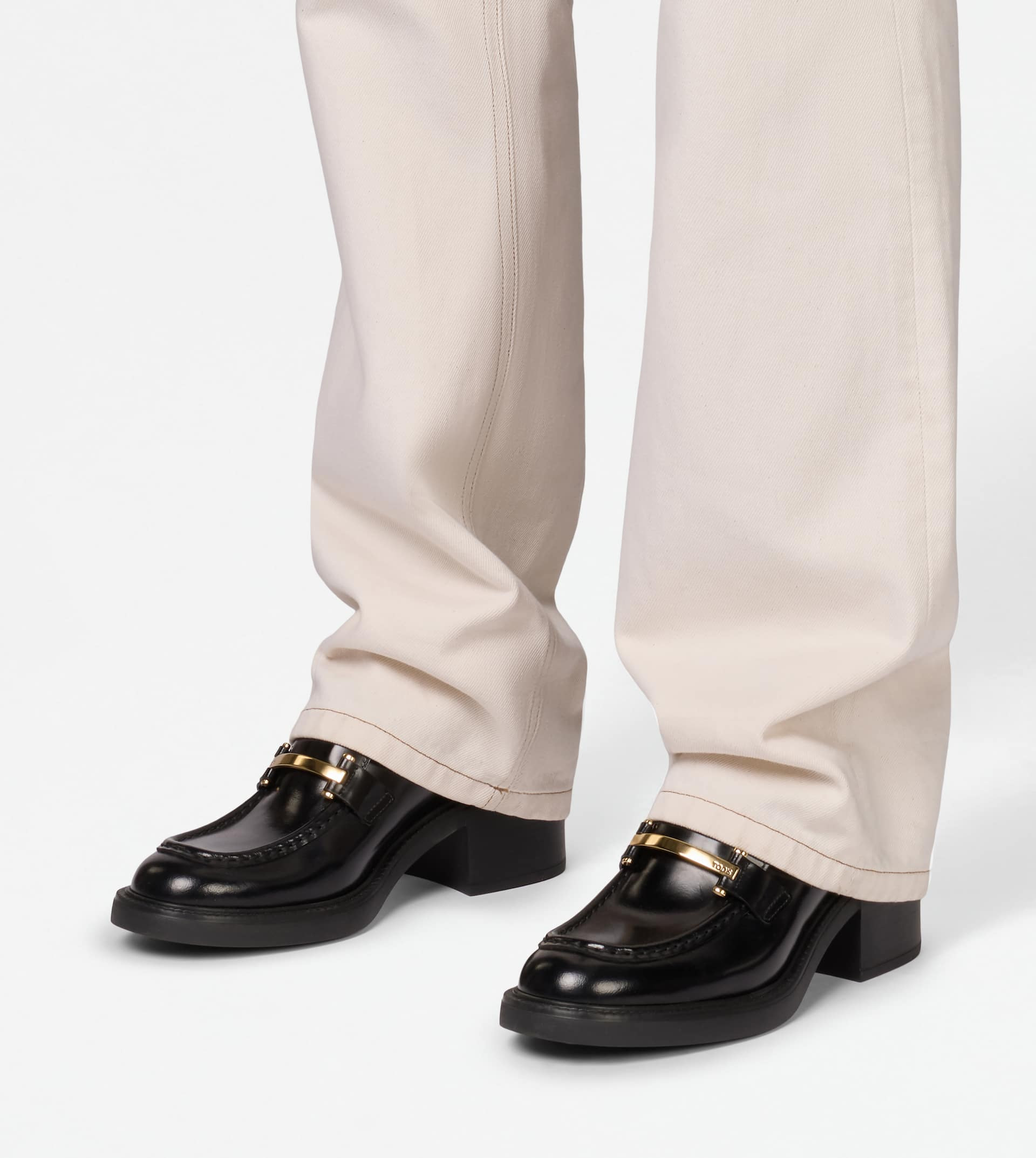 LOAFERS IN LEATHER - BLACK - 7