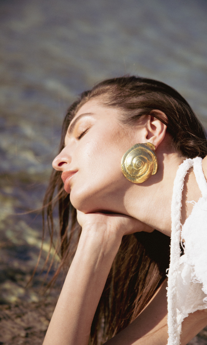 The Pearl Earrings - 2