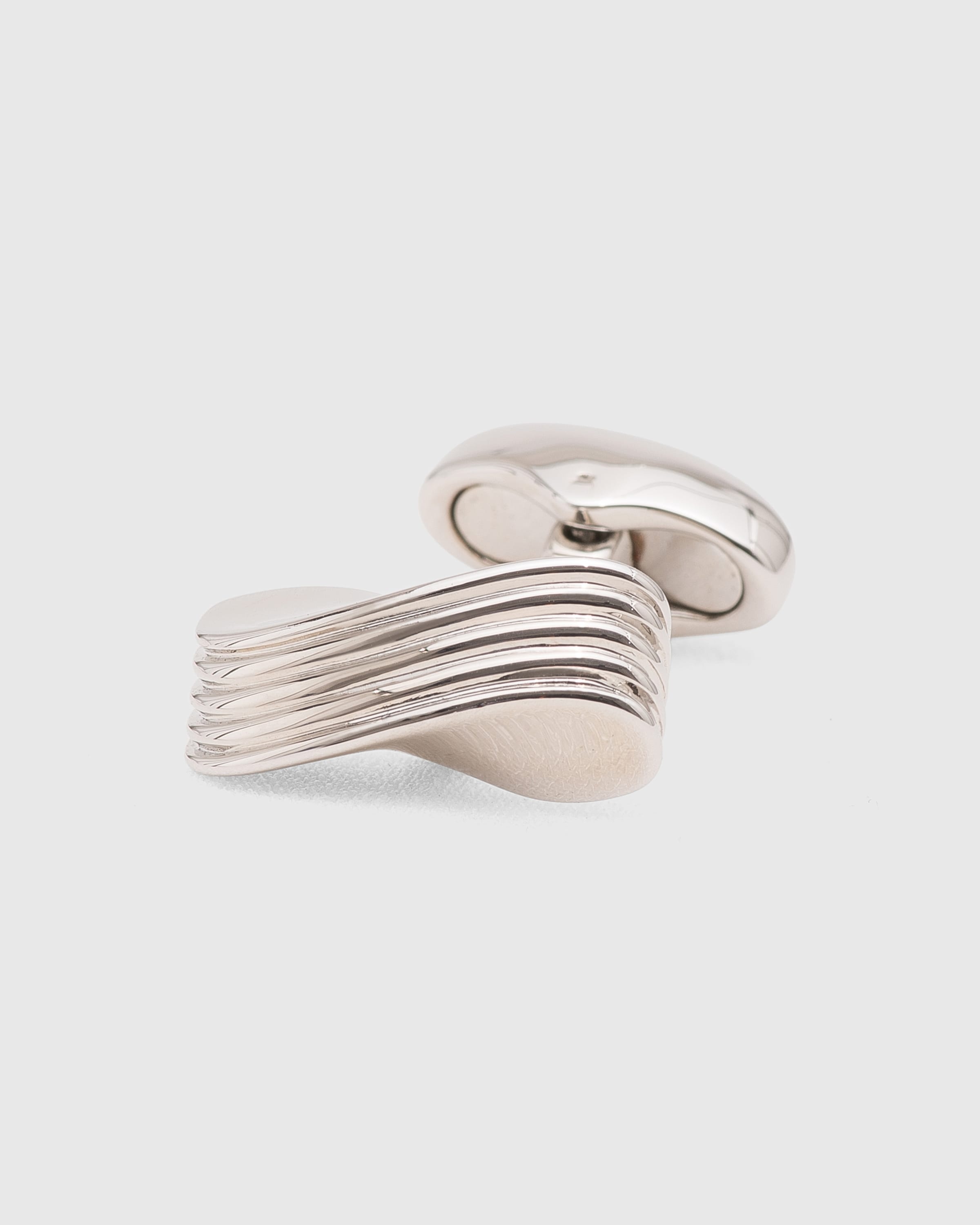Rhodium Plated Wave - 3
