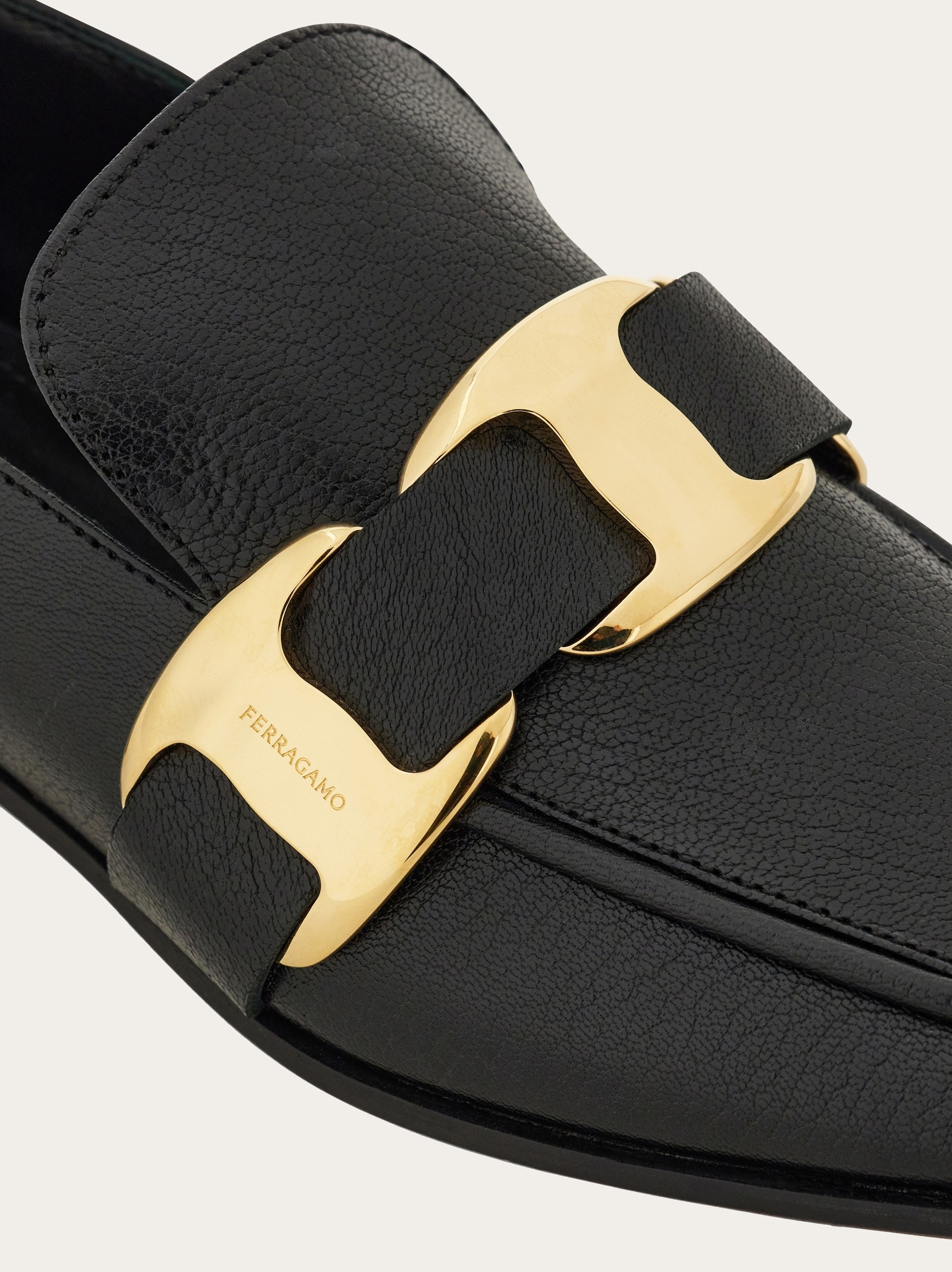 Maxi Vara plate loafer - 6