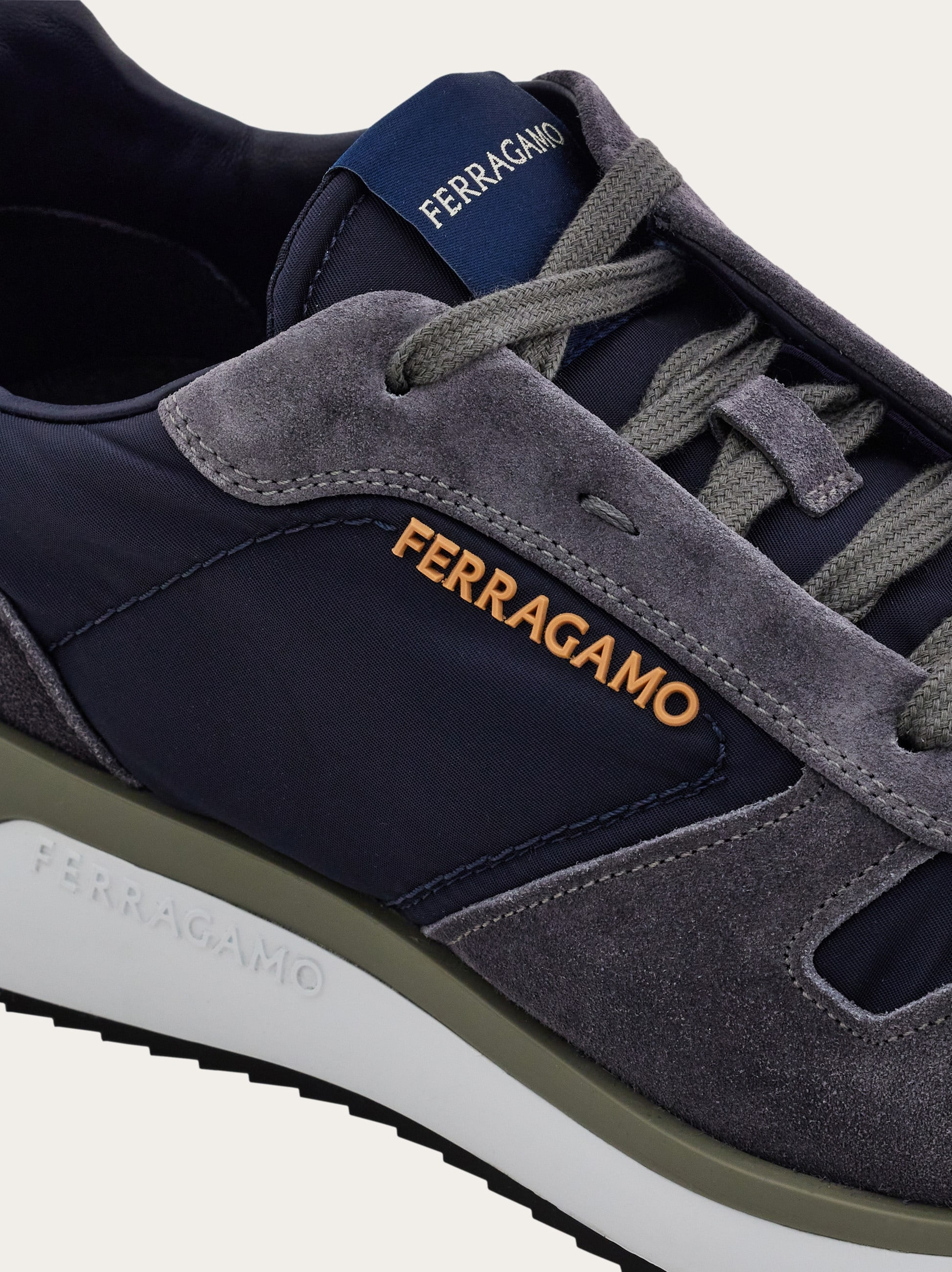 Low cut sneaker - 6