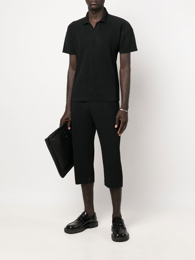ISSEY MIYAKE Basic plissé polo shirt outlook