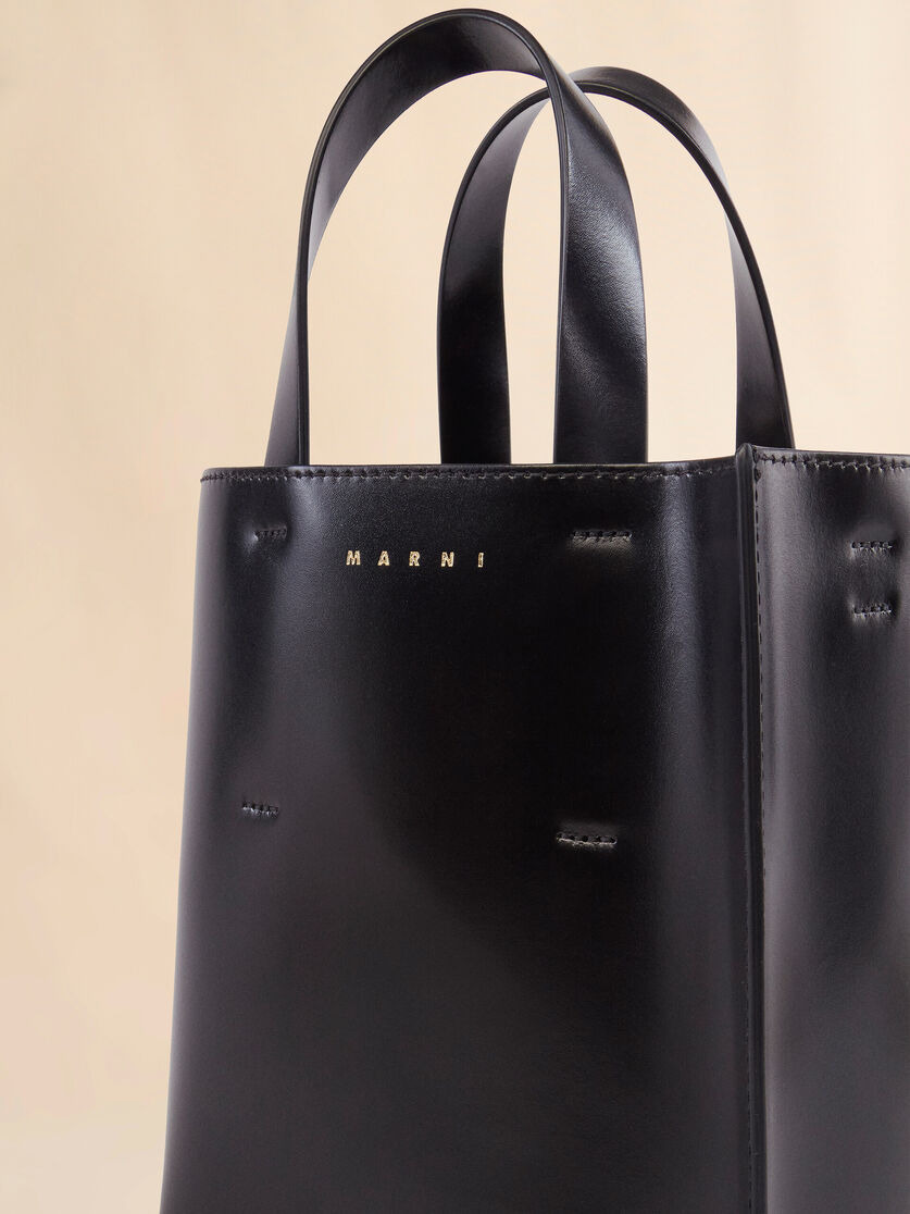 MUSEO MINI BAG IN BLACK LEATHER - 4