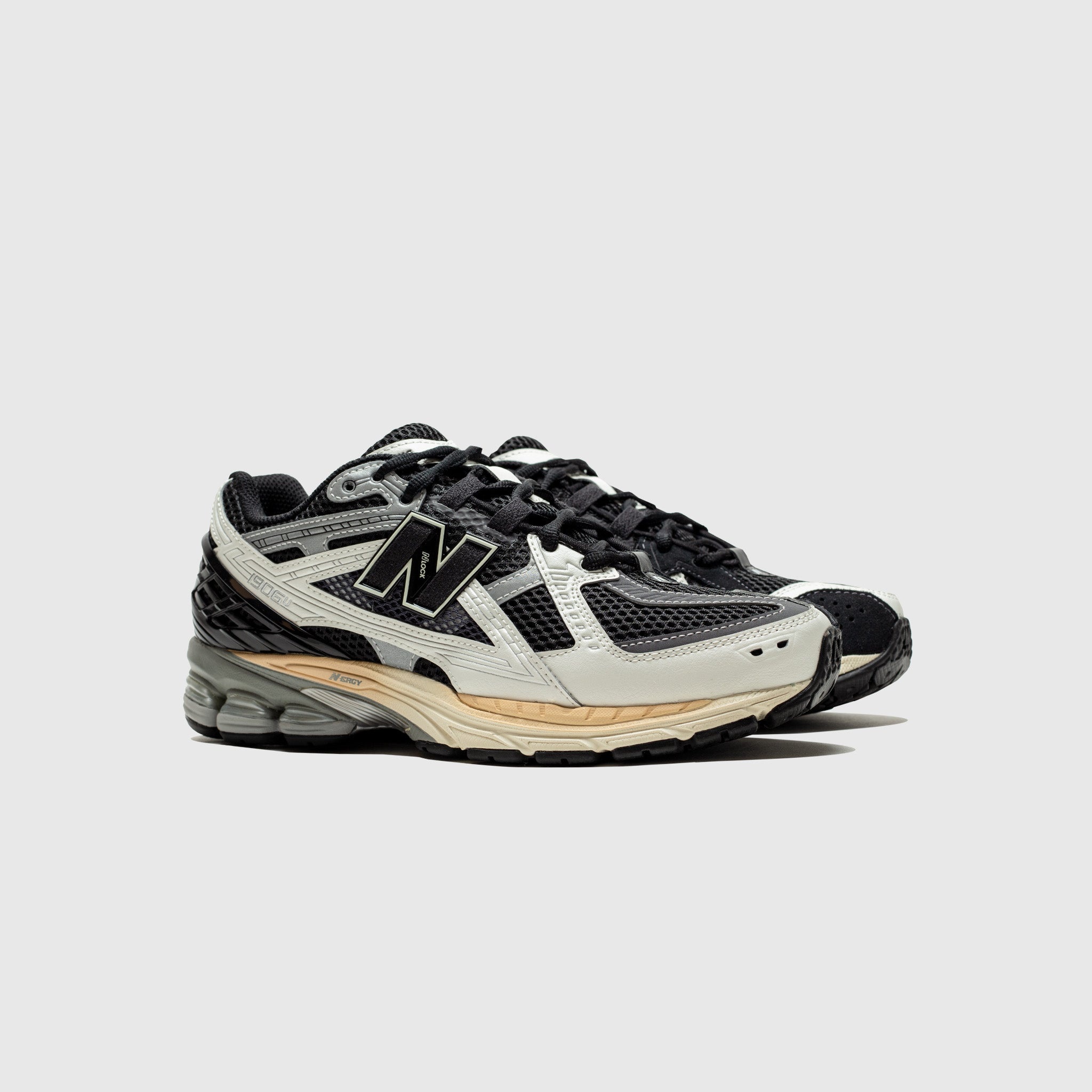 新品未使用　New Balance U1906NC 26㎝ ブラック New Balance スニーカー 「New Balance」 U1906NC/スニーカー