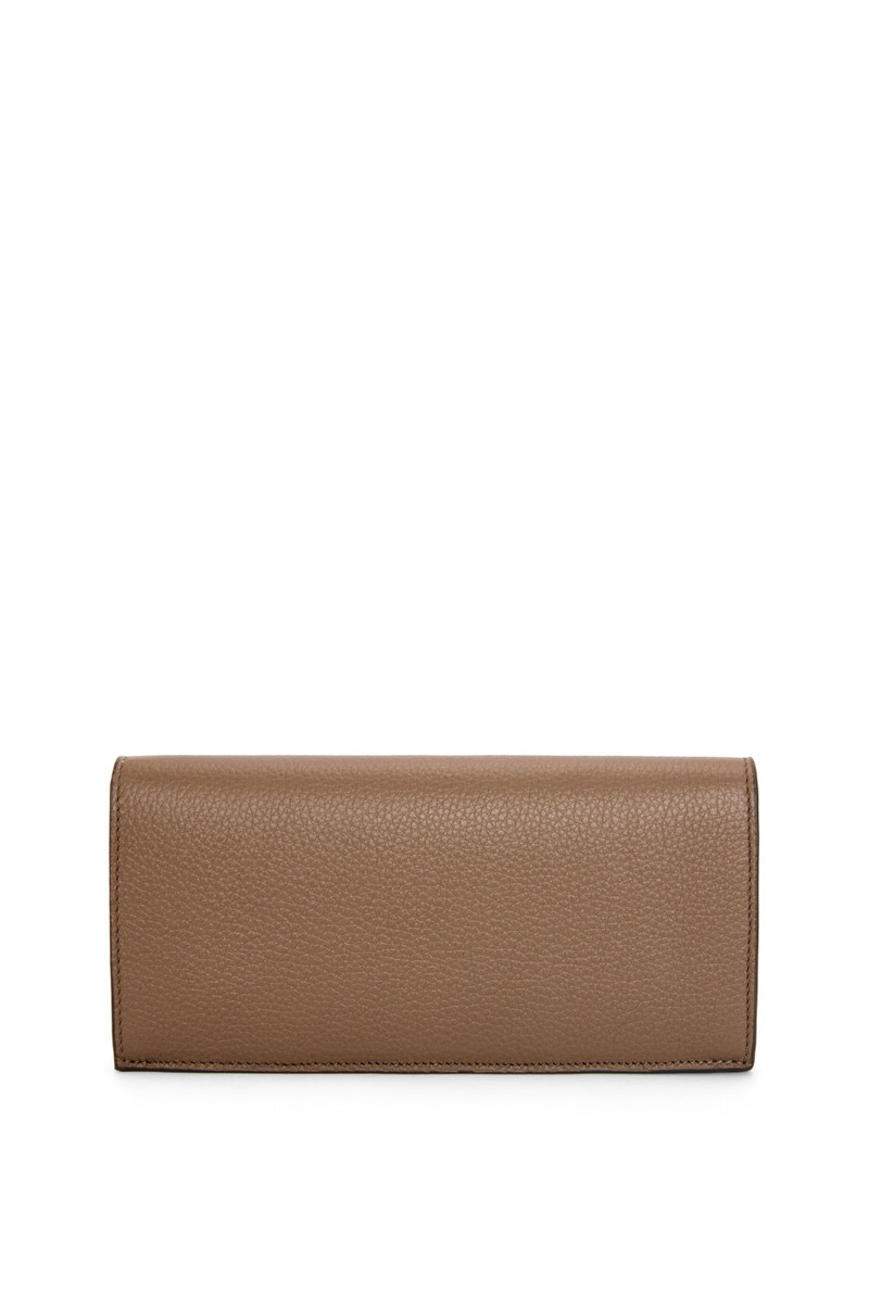 Long horizontal wallet in soft grained calfskin 4