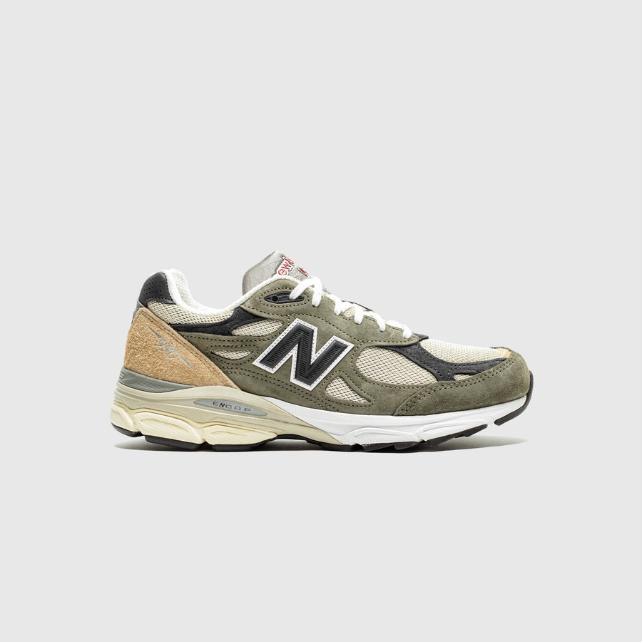 New Balance M990TO3 