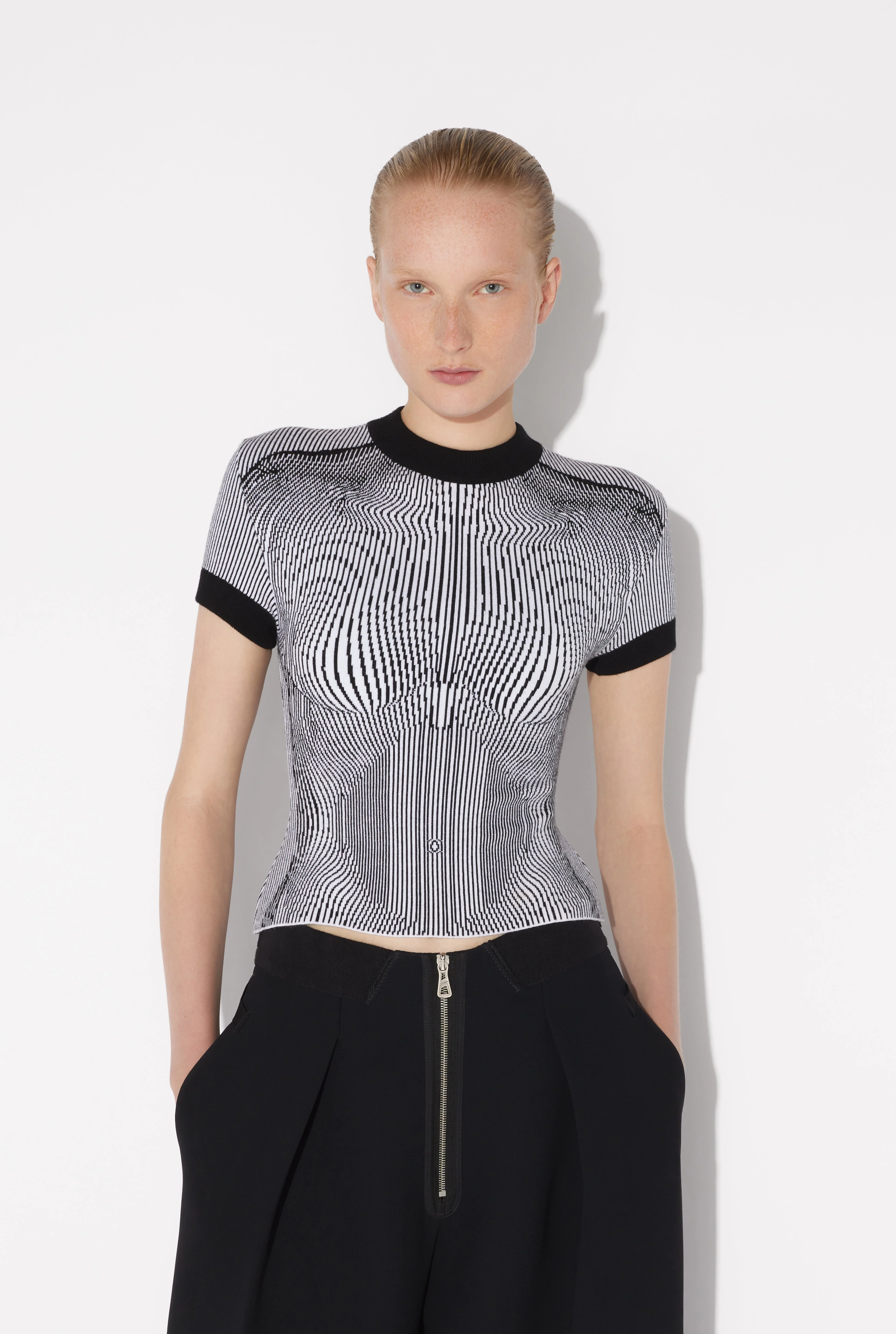 THE MORPHING PINSTRIPES JACQUARD T-SHIRT - 1