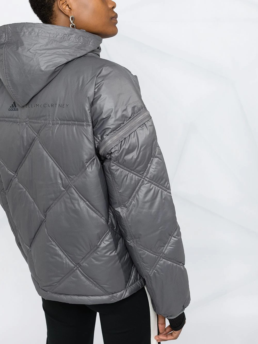 detachable-sleeve puffer jacket - 3