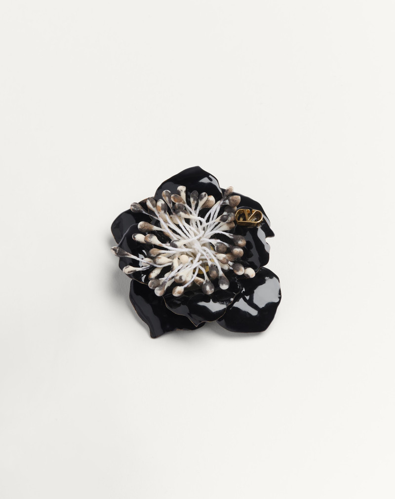 VALENTINO GARAVANI FLEUR LUMINEUSE BROOCH IN METAL, ENAMEL AND FABRIC 1
