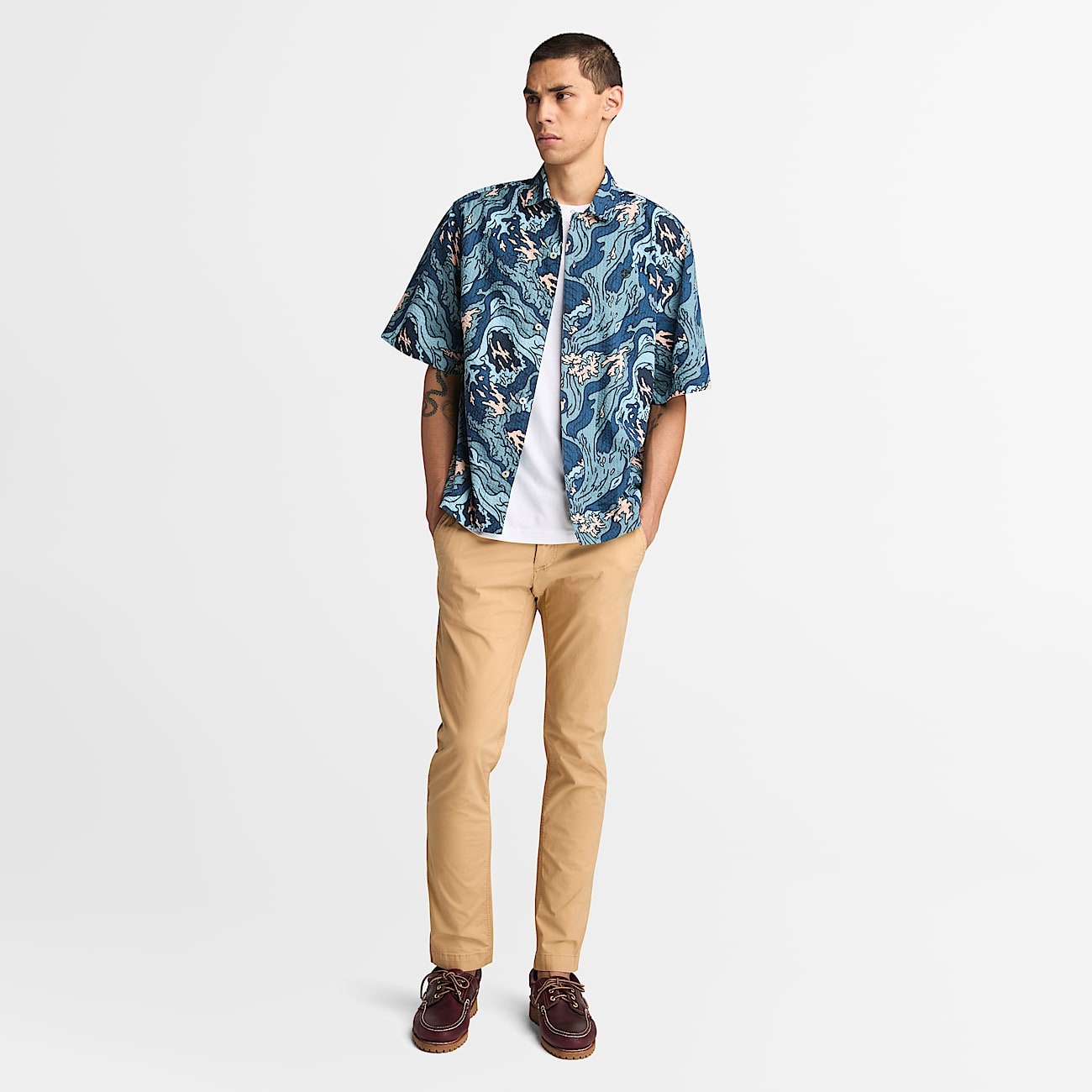 Men's Seersucker Graphic Resort Shirt - 3