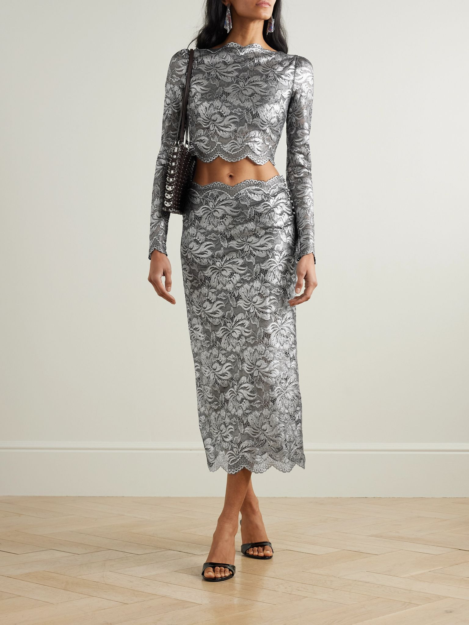 Scalloped metallic stretch-lace midi skirt Silver - 2