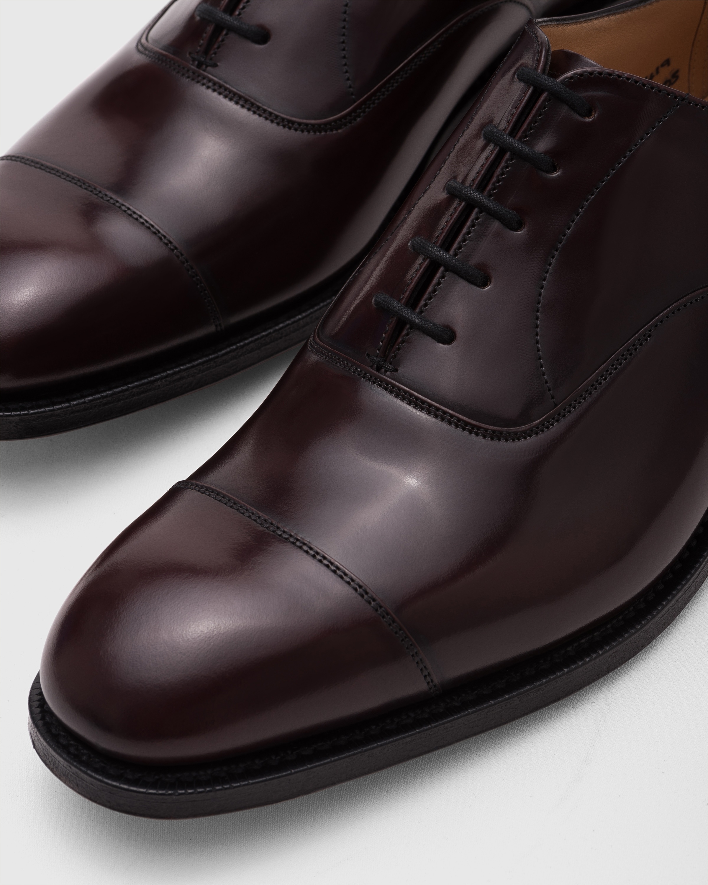 Polished Binder Oxford - 3
