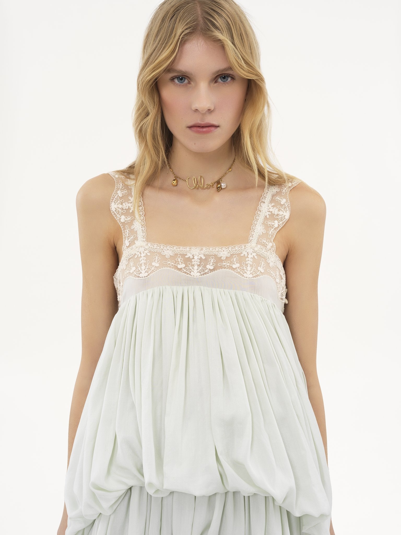 HIGH-LOW RUFFLED DRESS IN SILK HABOTAI & LACE - 6