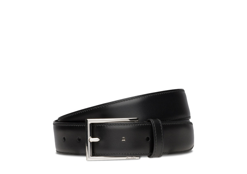 Elongated buckle belt
Calf Leather Belt Black 1